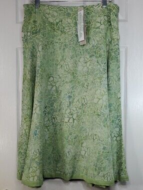 NWT Nomadic Traders Green Flowy Floral A-Line Skirt Size Large